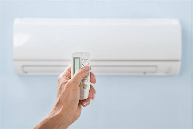 吹空调、面瘫、夏季、空调-康兴医疗器械官网