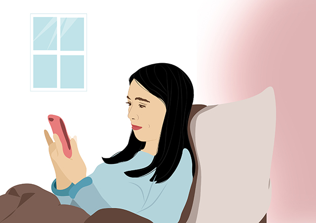 妇女、手机、玩耍-康兴医疗器械官网